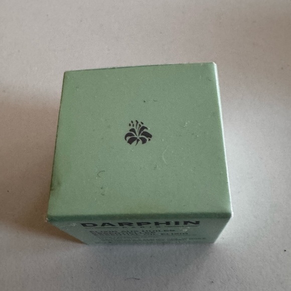 Essential Oil Elixir - Green - Picture 2 of 4